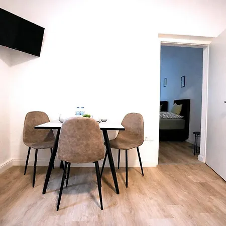 Zecheloft11- Krefeld, Toenisvorst, Viersen, Kempen Apartament *